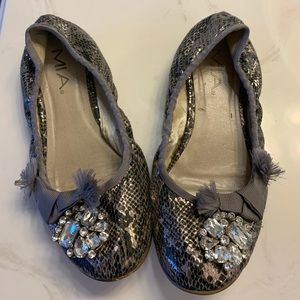 MIA brand Silver Snakeskin Flats